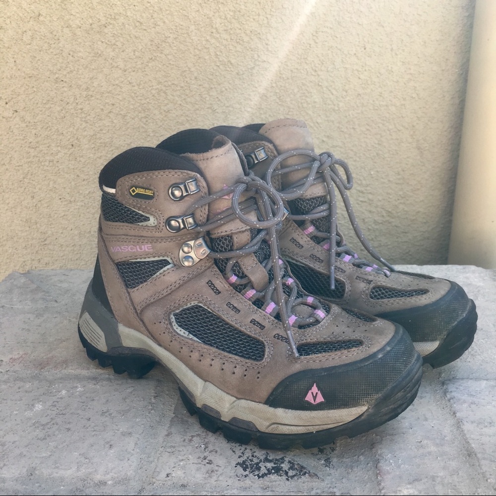 Vasque “Breeze 2.0 GTX” hiking boot